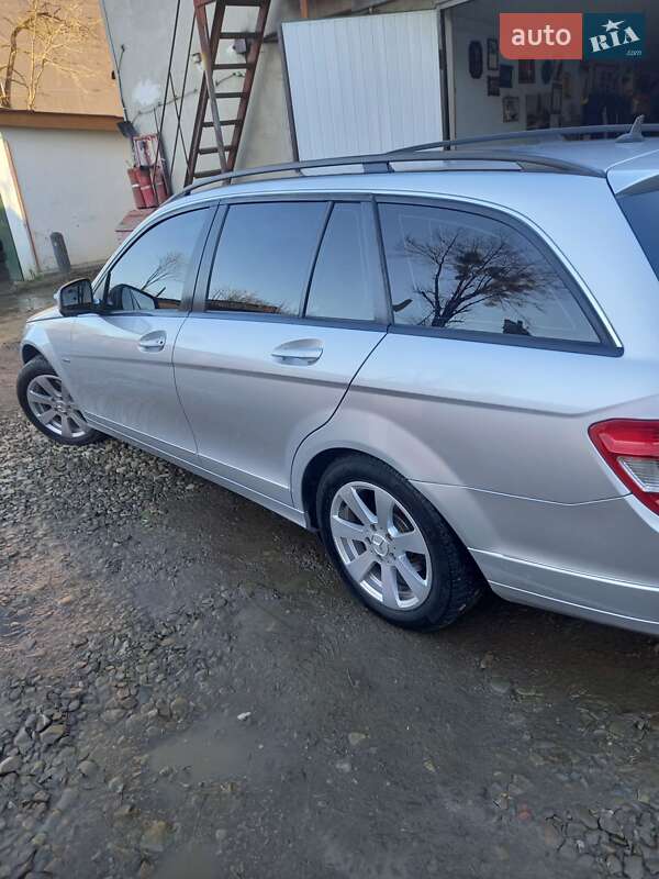 Универсал Mercedes-Benz C-Class 2007 в Стрые