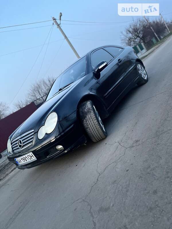 Купе Mercedes-Benz C-Class 2000 в Покровске