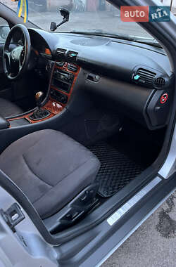 Универсал Mercedes-Benz C-Class 2001 в 