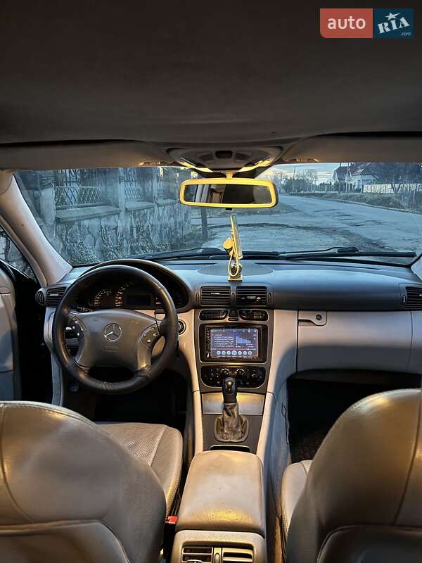 Седан Mercedes-Benz C-Class 2001 в Ужгороде фото 11 Седан Mercedes-Benz C-Class 2001 в Ужгороде