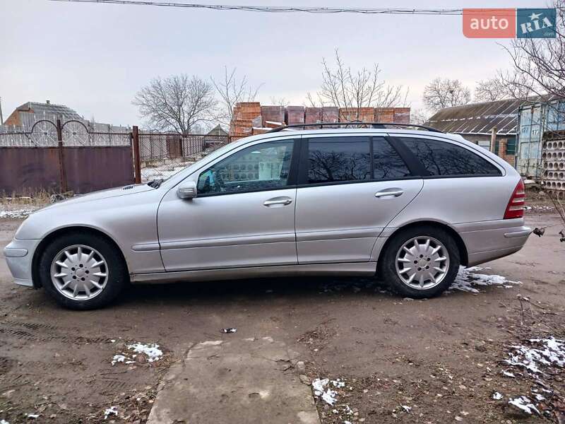 Універсал Mercedes-Benz C-Class 2006 в Ізмаїлі