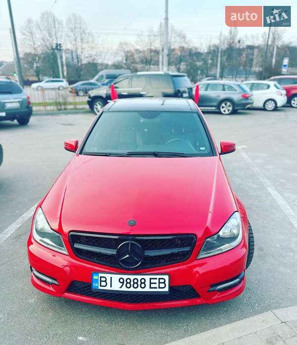 Седан Mercedes-Benz C-Class 2012 в Полтаве