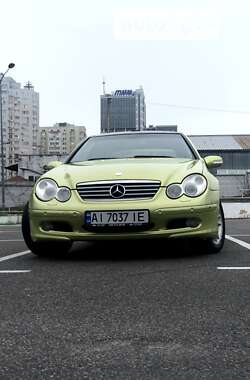 Купе Mercedes-Benz C-Class 2004 в Бердичеве