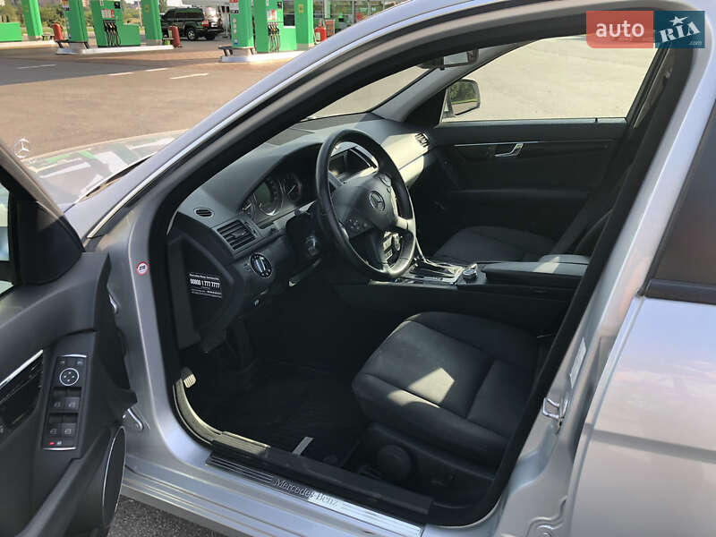Седан Mercedes-Benz C-Class 2007 в Харкові