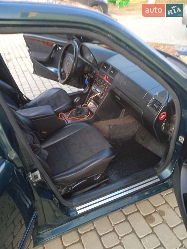 Седан Mercedes-Benz C-Class 1998 в Надворной фото 17 Седан Mercedes-Benz C-Class 1998 в Надворной