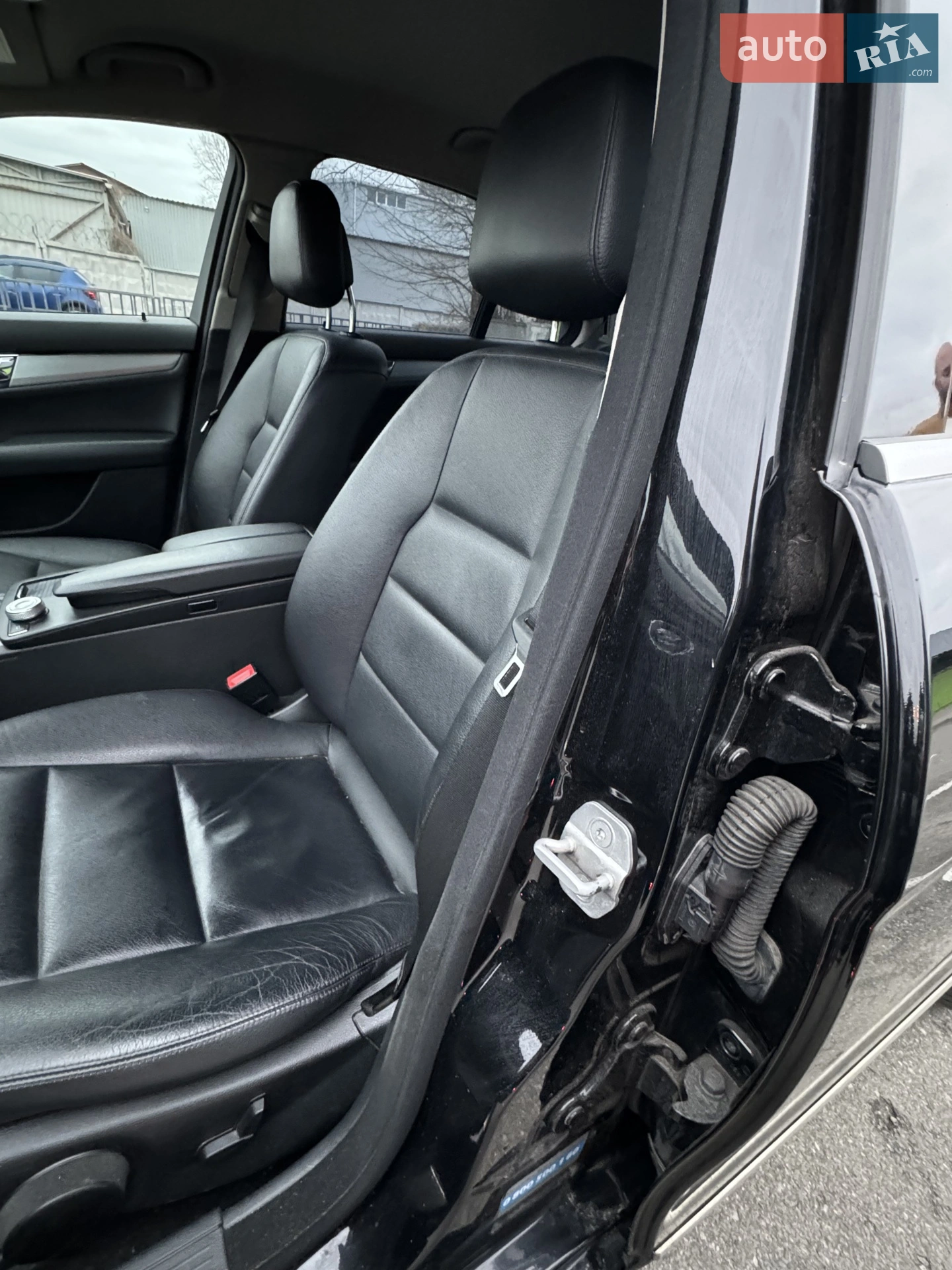 2010 Mercedes-Benz C-klasse - мініатюра 24
