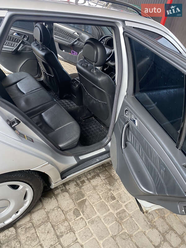Универсал Mercedes-Benz C-Class 2003 в Яворове