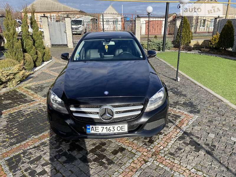 Универсал Mercedes-Benz C-Class 2015 в Кривом Роге