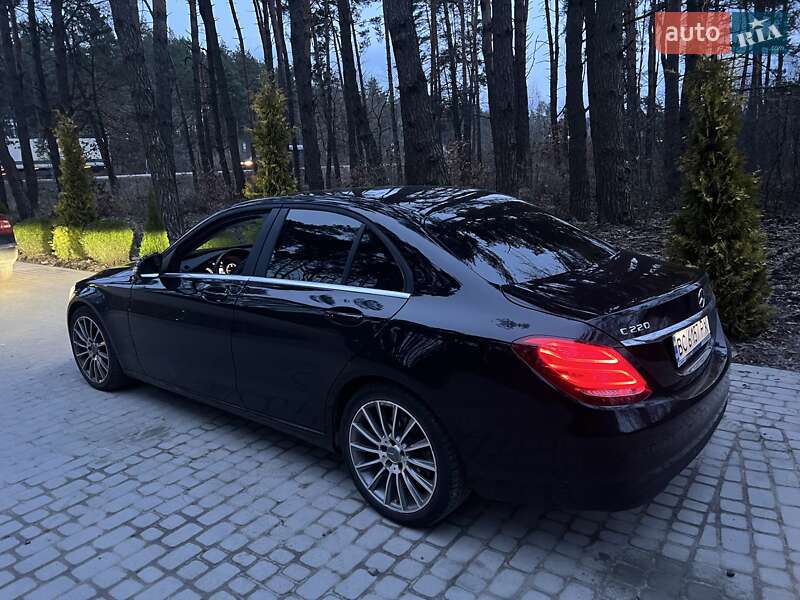 Седан Mercedes-Benz C-Class 2015 в 
