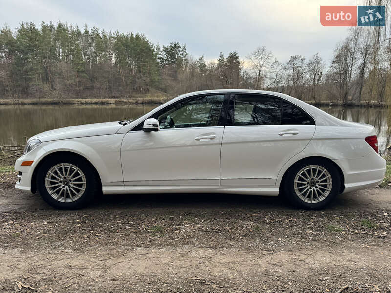 Mercedes-Benz C-Class 2013