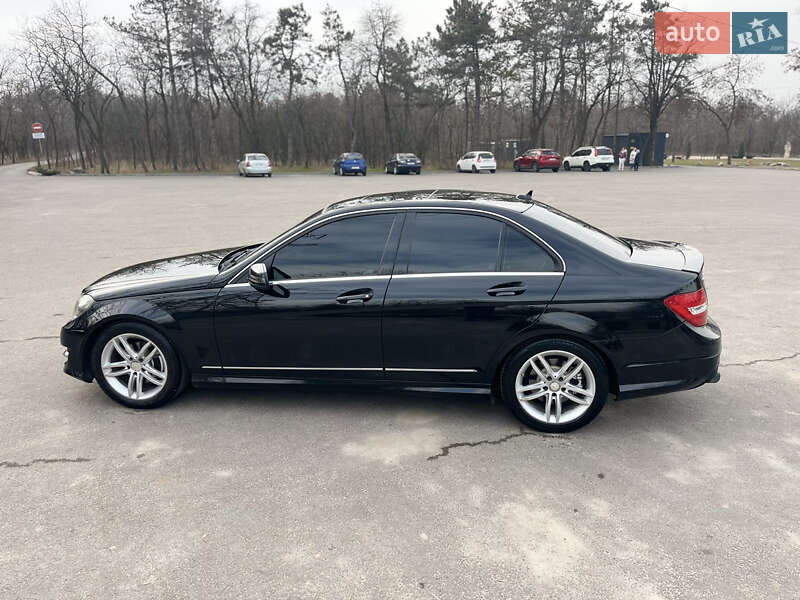 Седан Mercedes-Benz C-Class 2013 в Запорожье фото 9 Седан Mercedes-Benz C-Class 2013 в Запорожье
