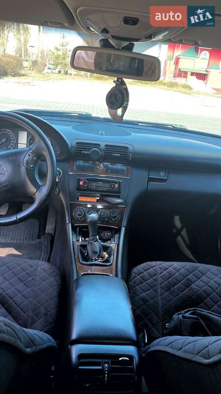 Универсал Mercedes-Benz C-Class 2006 в Каменском