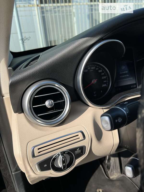 Седан Mercedes-Benz C-Class 2015 в Кременчуге