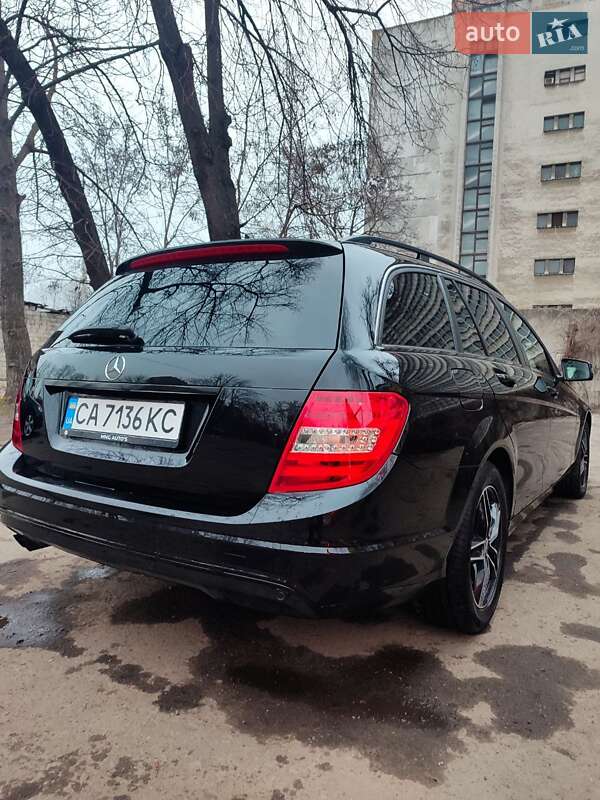 Универсал Mercedes-Benz C-Class 2012 в Черкассах