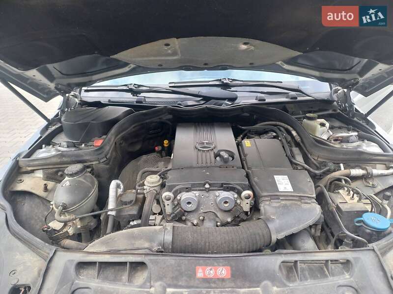 Седан Mercedes-Benz C-Class 2009 в Рахове