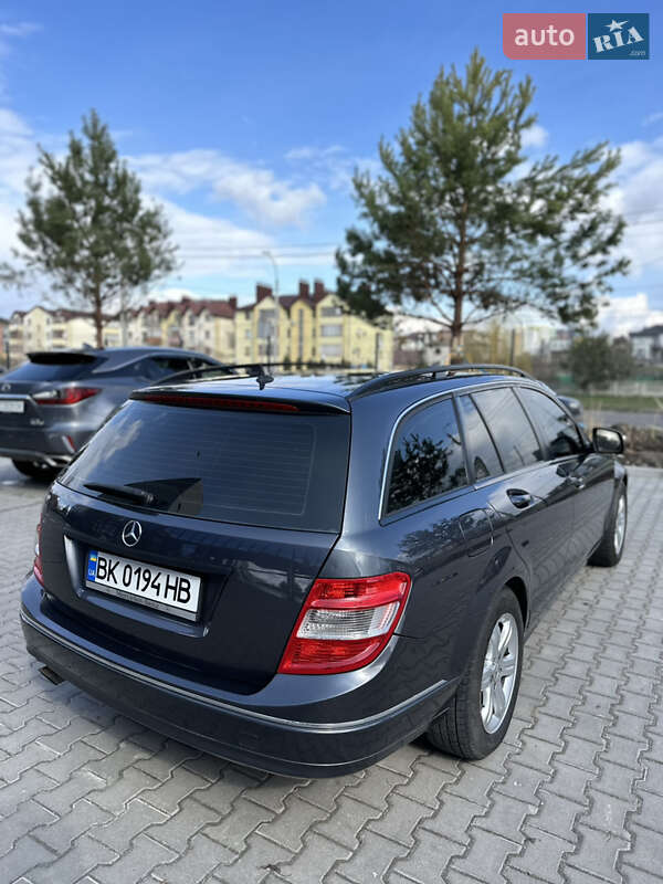 Универсал Mercedes-Benz C-Class 2008 в Ровно