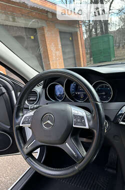 Універсал Mercedes-Benz C-Class 2013 в Смілі