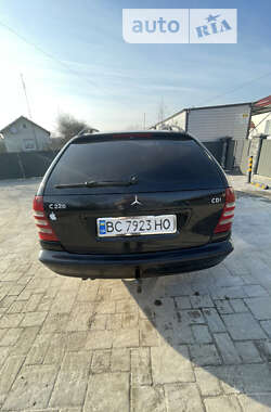 Универсал Mercedes-Benz C-Class 2004 в Рогатине