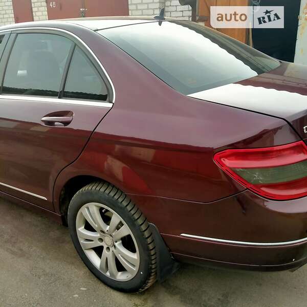 Седан Mercedes-Benz C-Class 2008 в Житомире фото 5 Седан Mercedes-Benz C-Class 2008 в Житомире