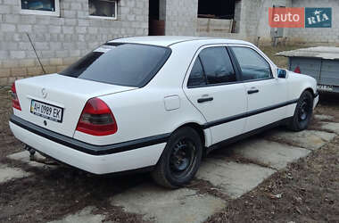 Седан Mercedes-Benz C-Class 1996 в Славянске