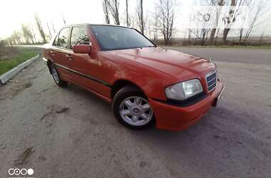 Седан Mercedes-Benz C-Class 1994 в Погребище