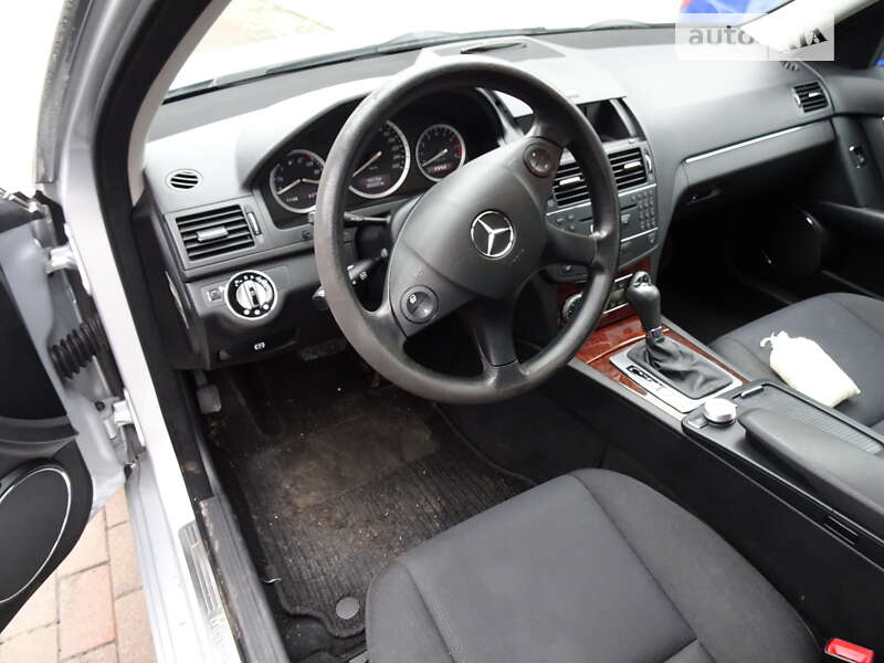 Седан Mercedes-Benz C-Class 2008 в Решетилівці