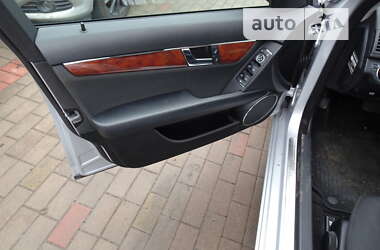 Седан Mercedes-Benz C-Class 2008 в 