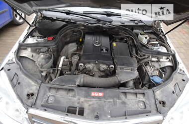 Седан Mercedes-Benz C-Class 2008 в 