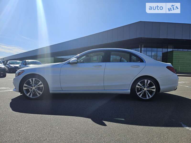 Седан Mercedes-Benz C-Class 2015 в Киеве