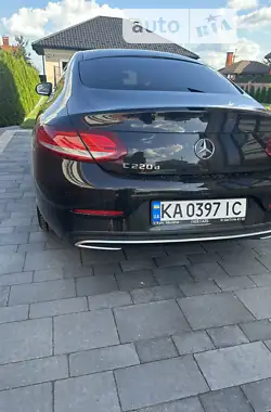Mercedes-Benz C-Class 2017