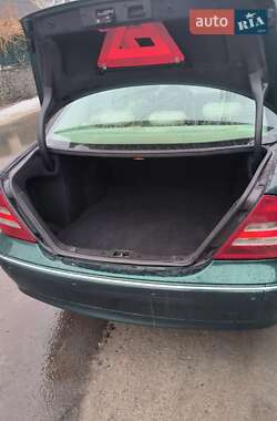 Седан Mercedes-Benz C-Class 2004 в Житомирі