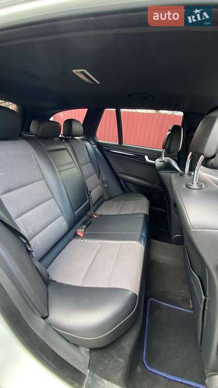 Универсал Mercedes-Benz C-Class 2013 в Тернополе