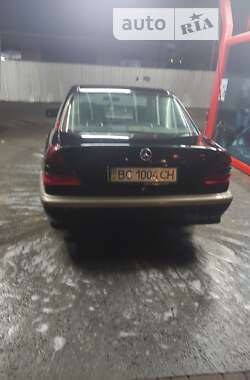 Седан Mercedes-Benz C-Class 1997 в Львові