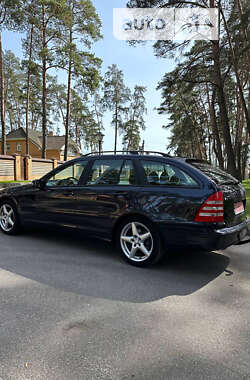 Универсал Mercedes-Benz C-Class 2006 в Чернигове