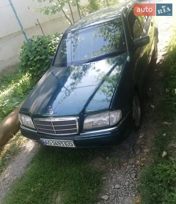 Mercedes-Benz C-Class 1995 VIN WDB2020181F052248 фото оголошення 8 з 41