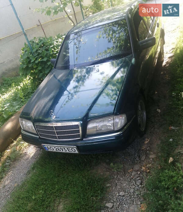 Mercedes-Benz C-Class 1996