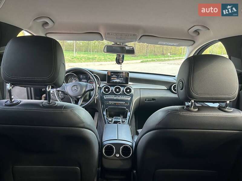 Универсал Mercedes-Benz C-Class 2015 в Киеве