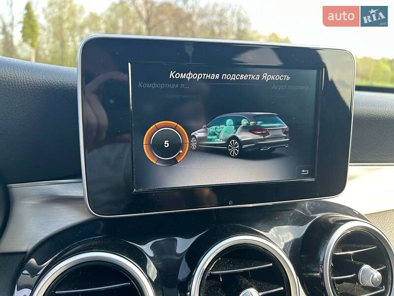 Универсал Mercedes-Benz C-Class 2015 в Киеве