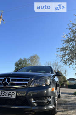 Седан Mercedes-Benz C-Class 2012 в Фастове