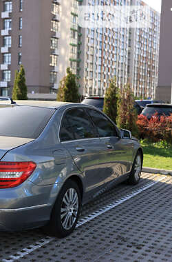 Седан Mercedes-Benz C-Class 2013 в Киеве