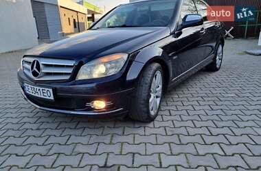 Седан Mercedes-Benz C-Class 2007 в Черновцах