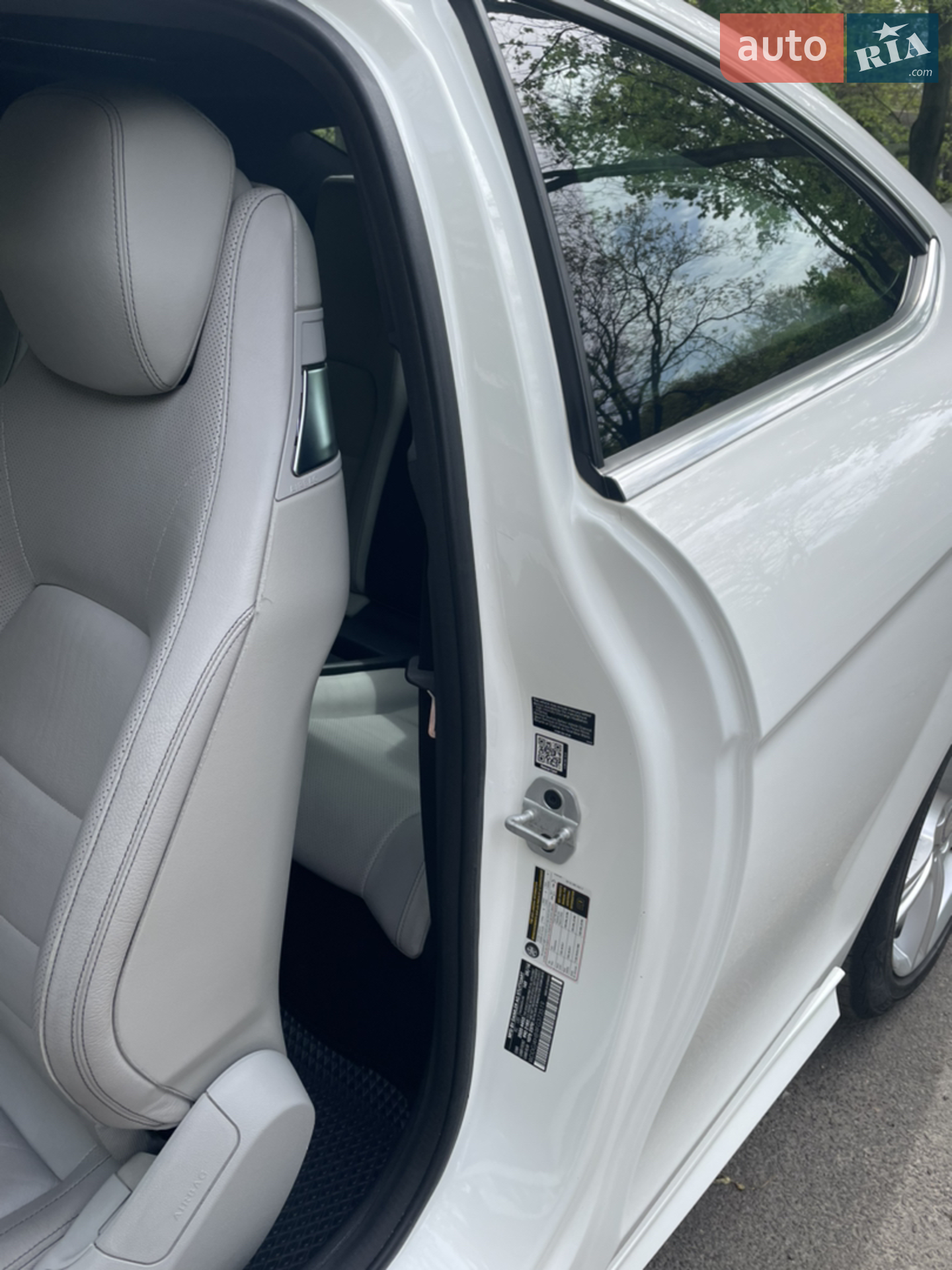 2014 Mercedes-Benz C-klasse - мініатюра 24