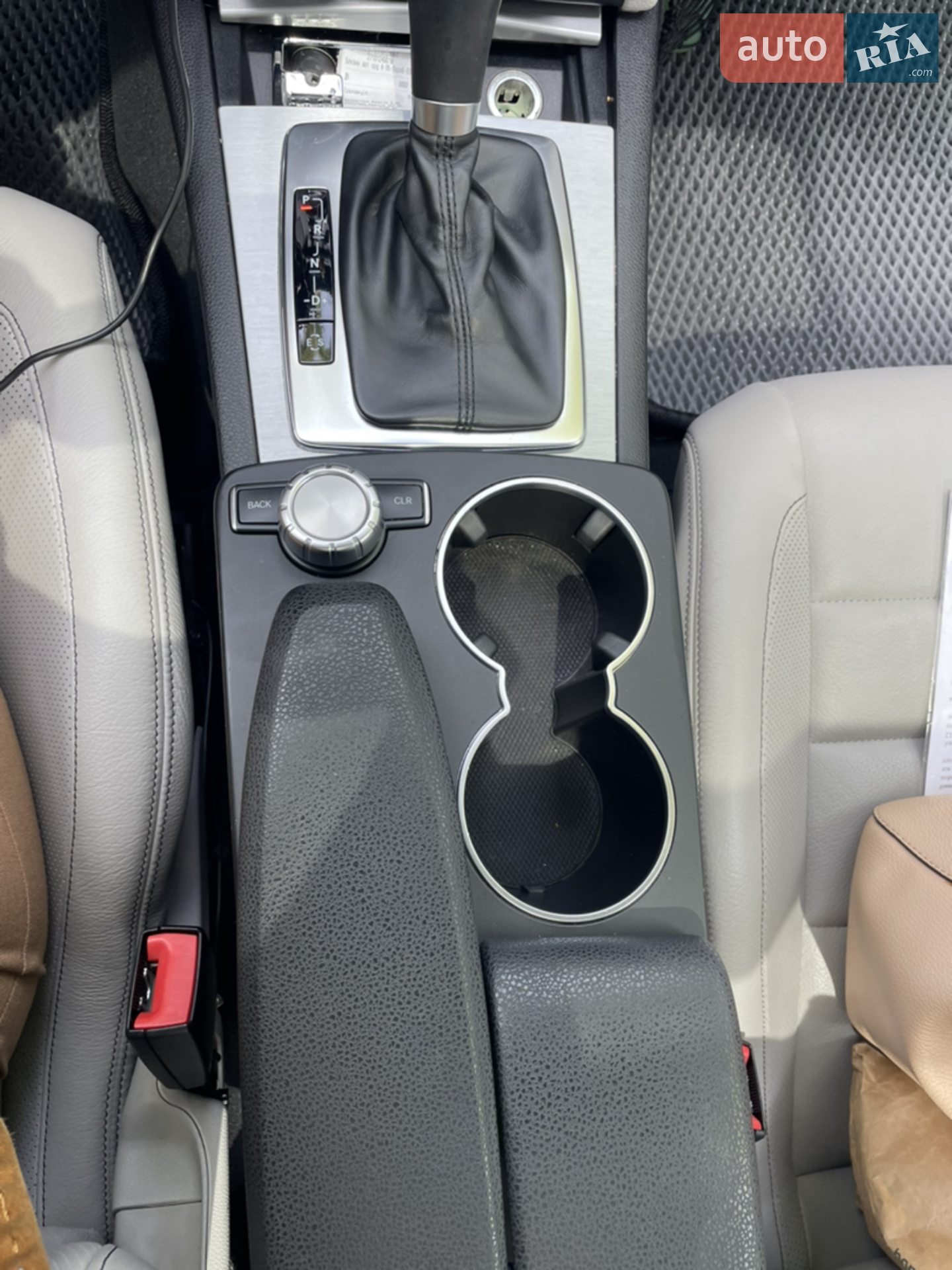 2014 Mercedes-Benz C-klasse - мініатюра 30