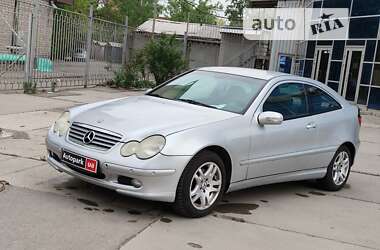 Купе Mercedes-Benz C-Class 2001 в Харкові