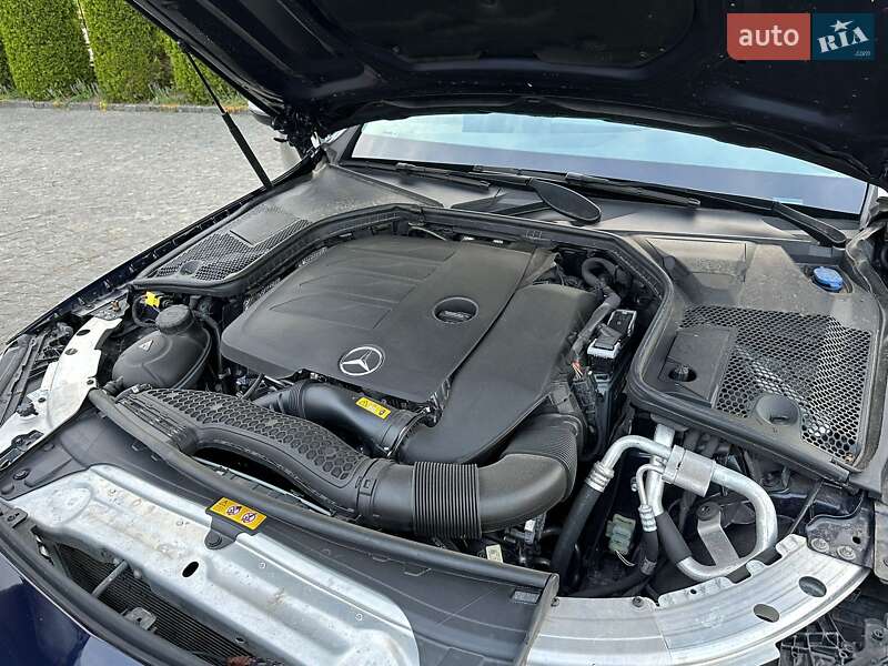 Седан Mercedes-Benz C-Class 2021 в Жовкве