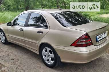 Седан Mercedes-Benz C-Class 2005 в Тульчине