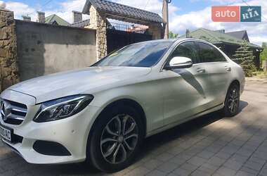 Седан Mercedes-Benz C-Class 2015 в Львове