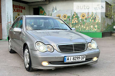 Седан Mercedes-Benz C-Class 2003 в Ровно
