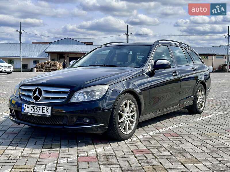 Универсал Mercedes-Benz C-Class 2008 в Житомире