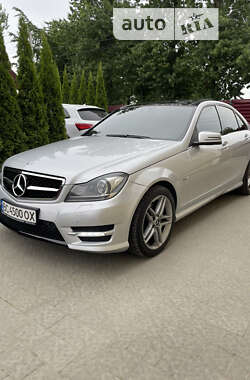 Седан Mercedes-Benz C-Class 2011 в Львове